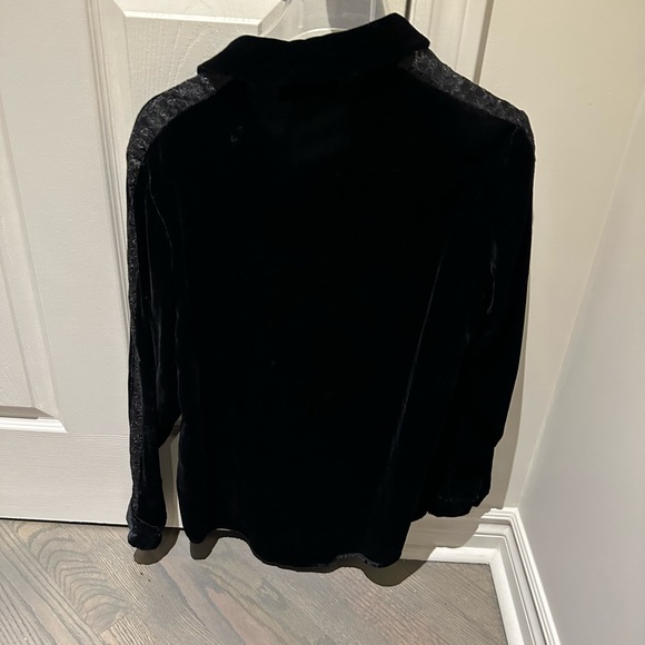 The Kooples Velvet top with lace detail on sleeves - Picture 3 of 3